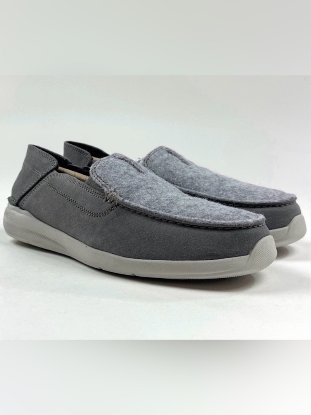Clarks Gorwin Step Mens 7.5 Gray Suede Shoes Sneakers Slip On Casual 26168646